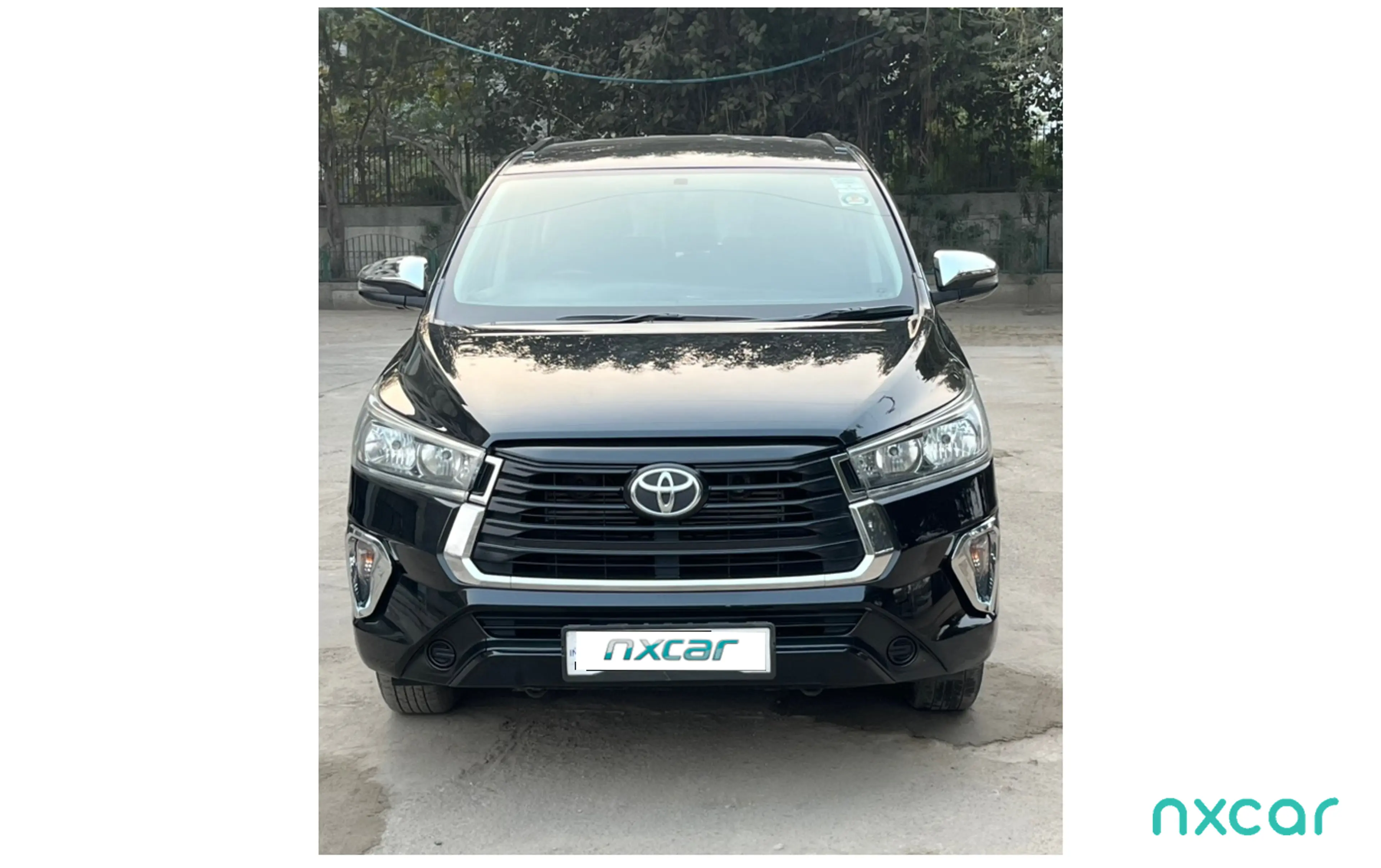 Used Toyota innova-crysta 24-g-7-str for sale on Nxcar