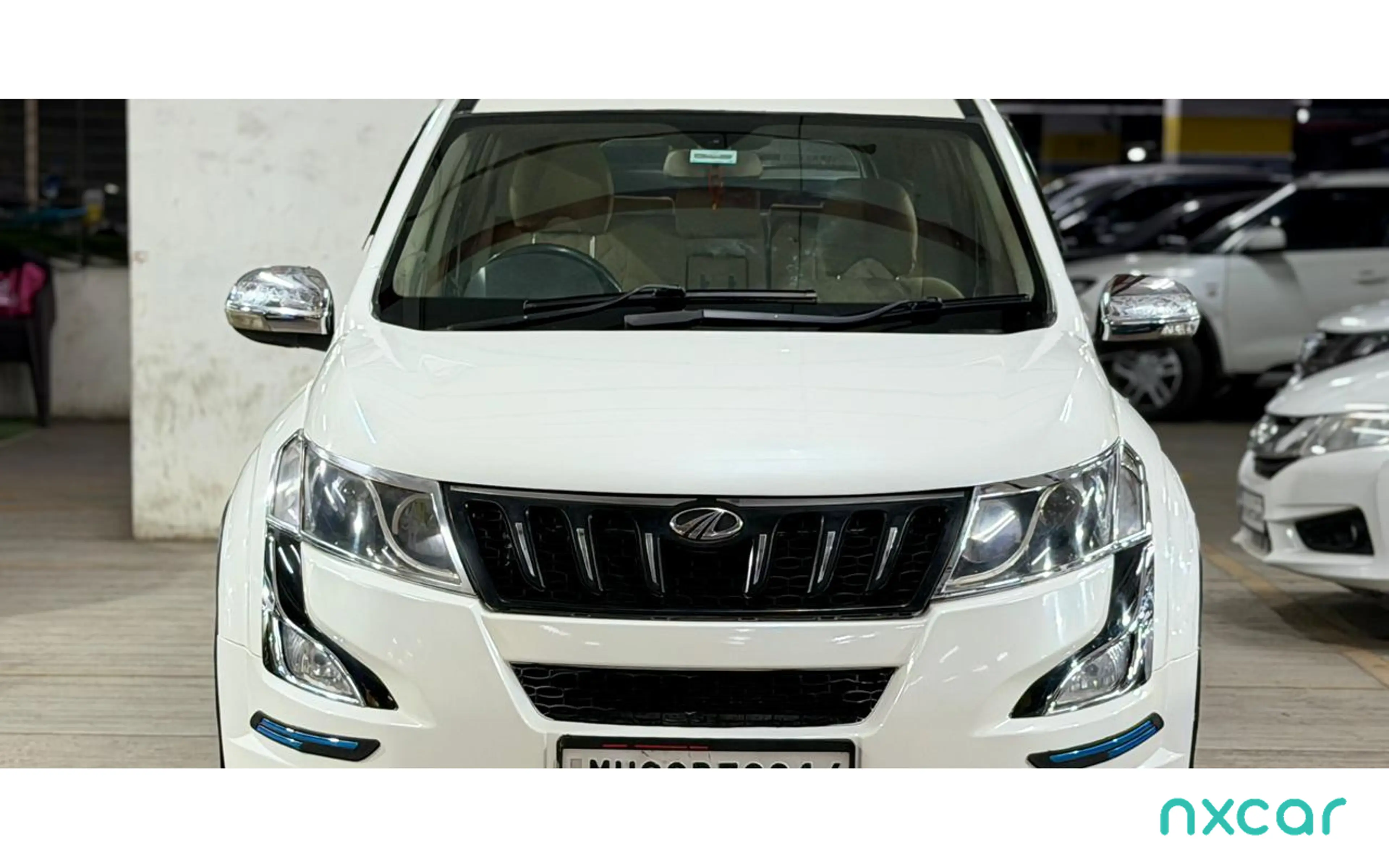 Used Mahindra xuv500 w102015-2018 for sale on Nxcar
