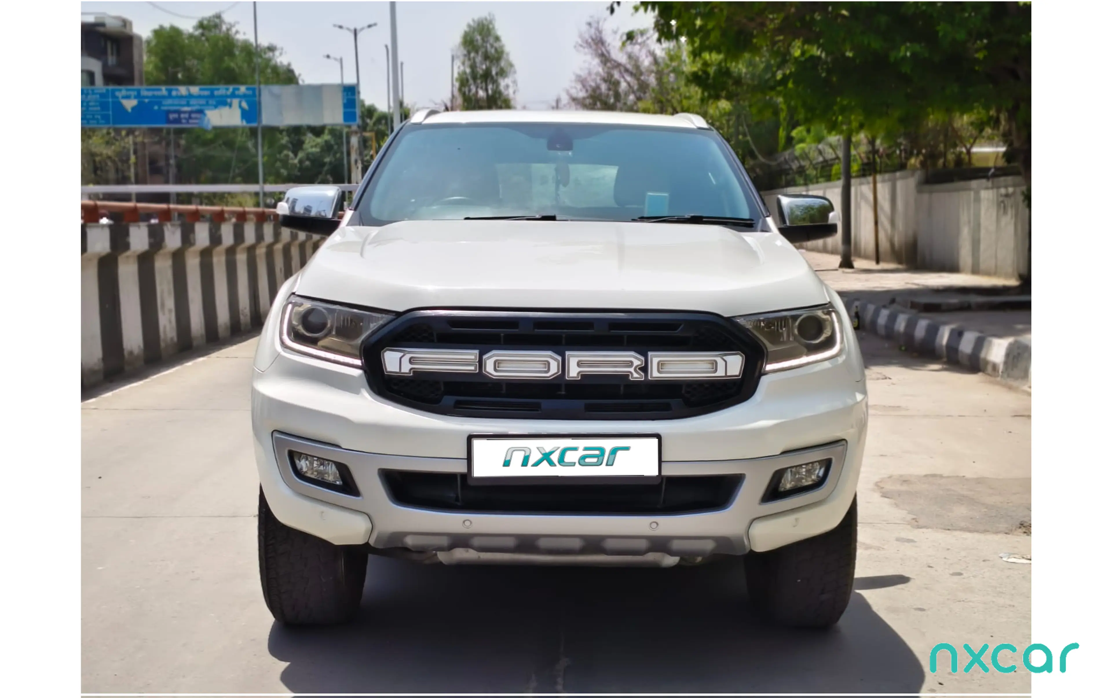 Used Ford endeavour titanium-20-4x2-at for sale on Nxcar