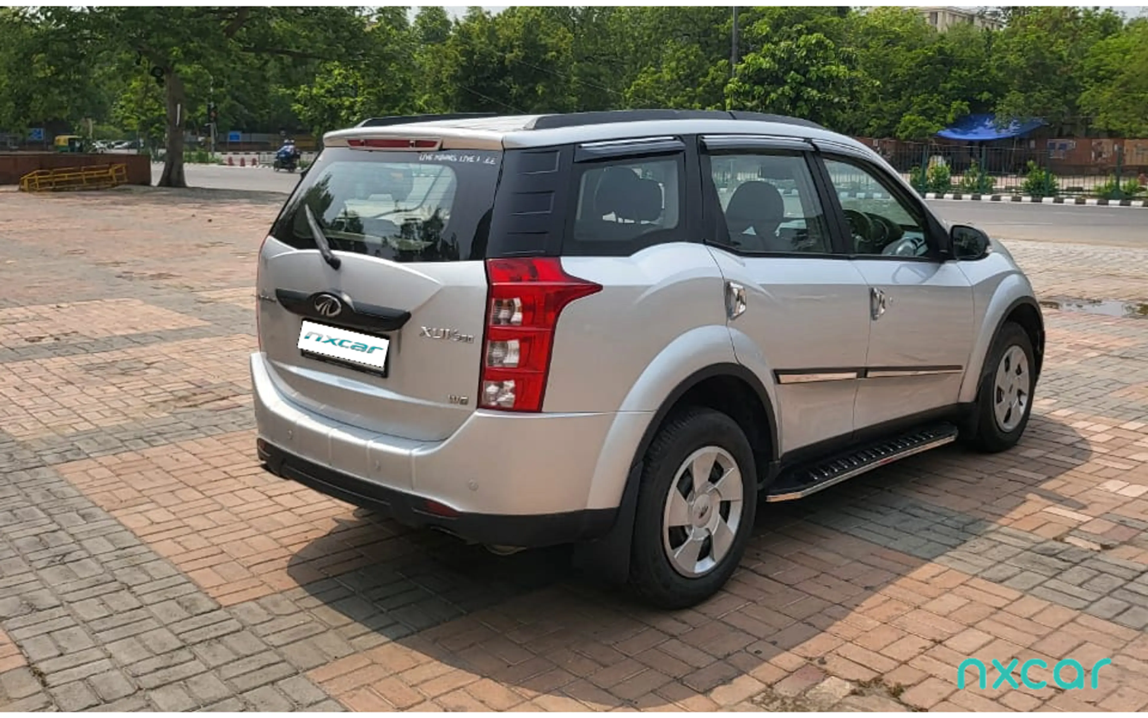 Used Mahindra xuv500 w6-1992015-2018 for sale on Nxcar
