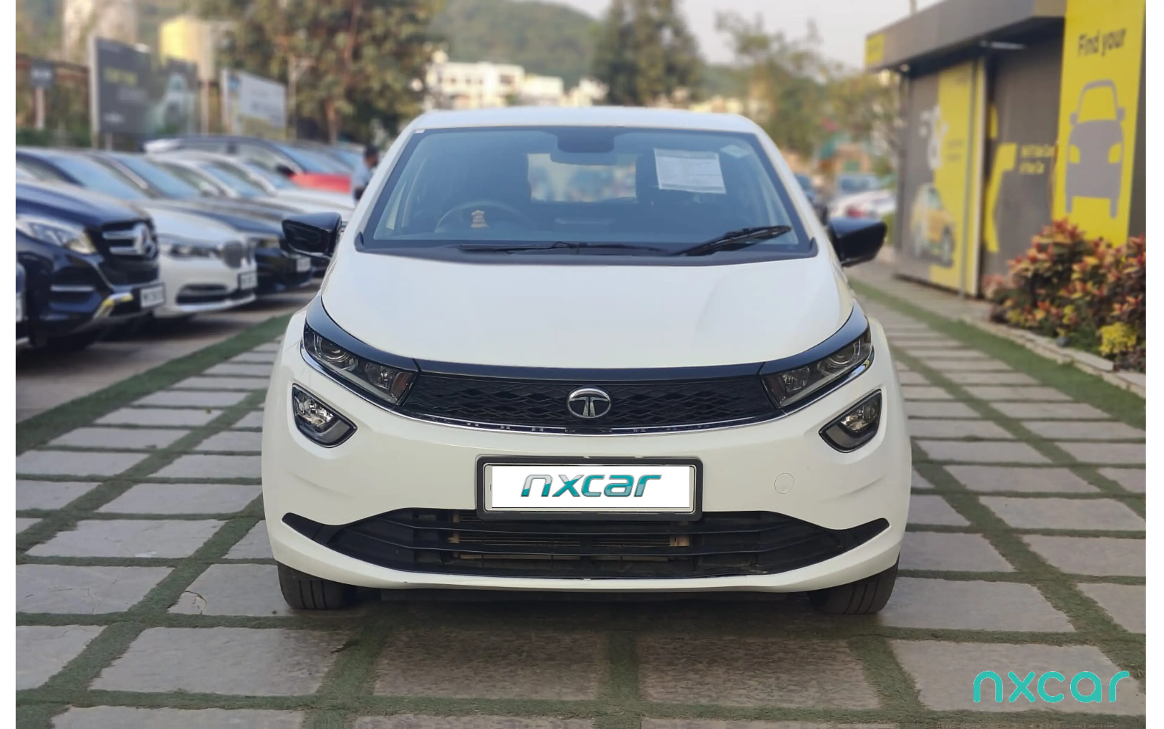 Used Tata altroz xz-12-cng-bs6ph2 for sale on Nxcar