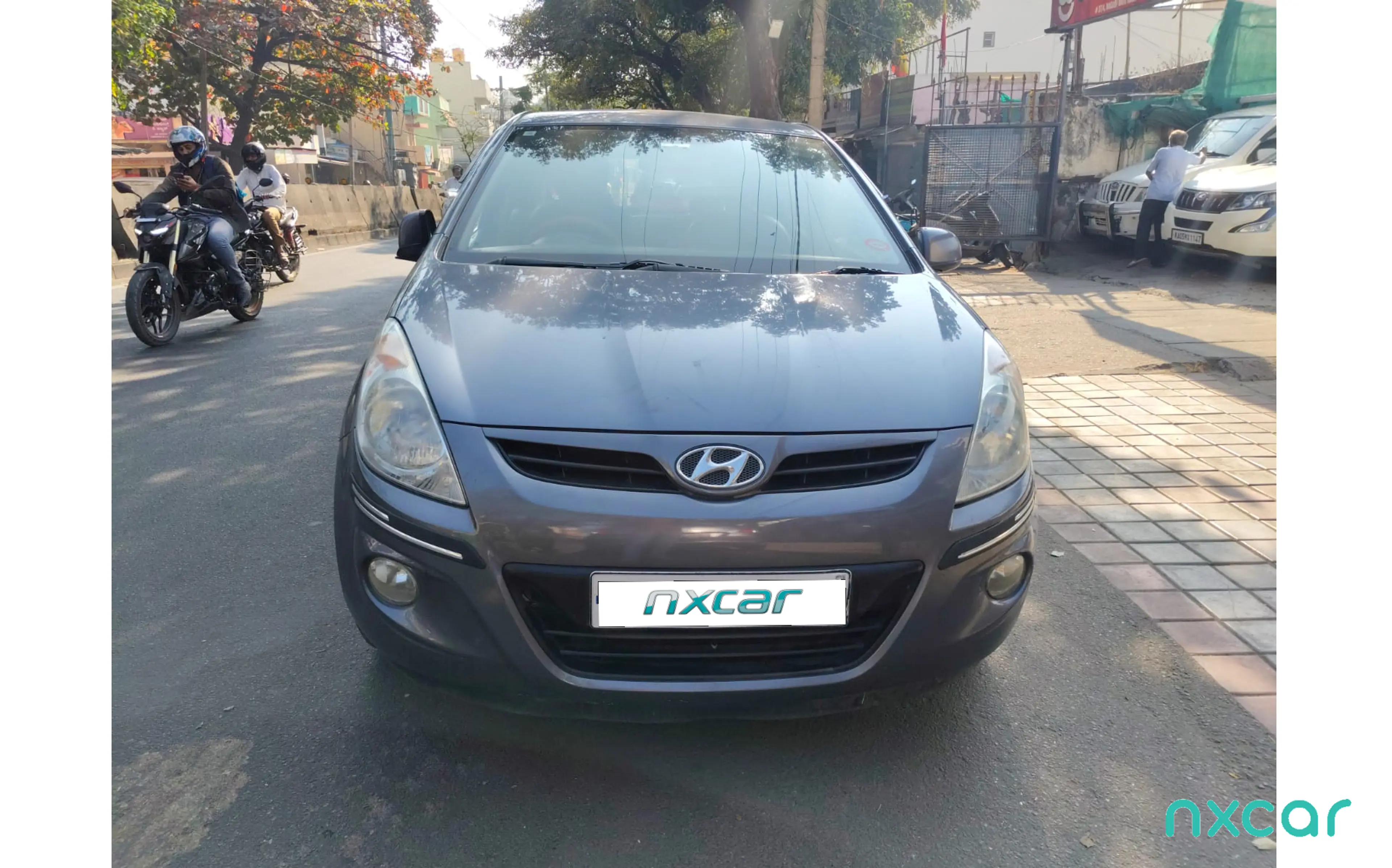 Used Hyundai i20 asta-12-mt for sale on Nxcar