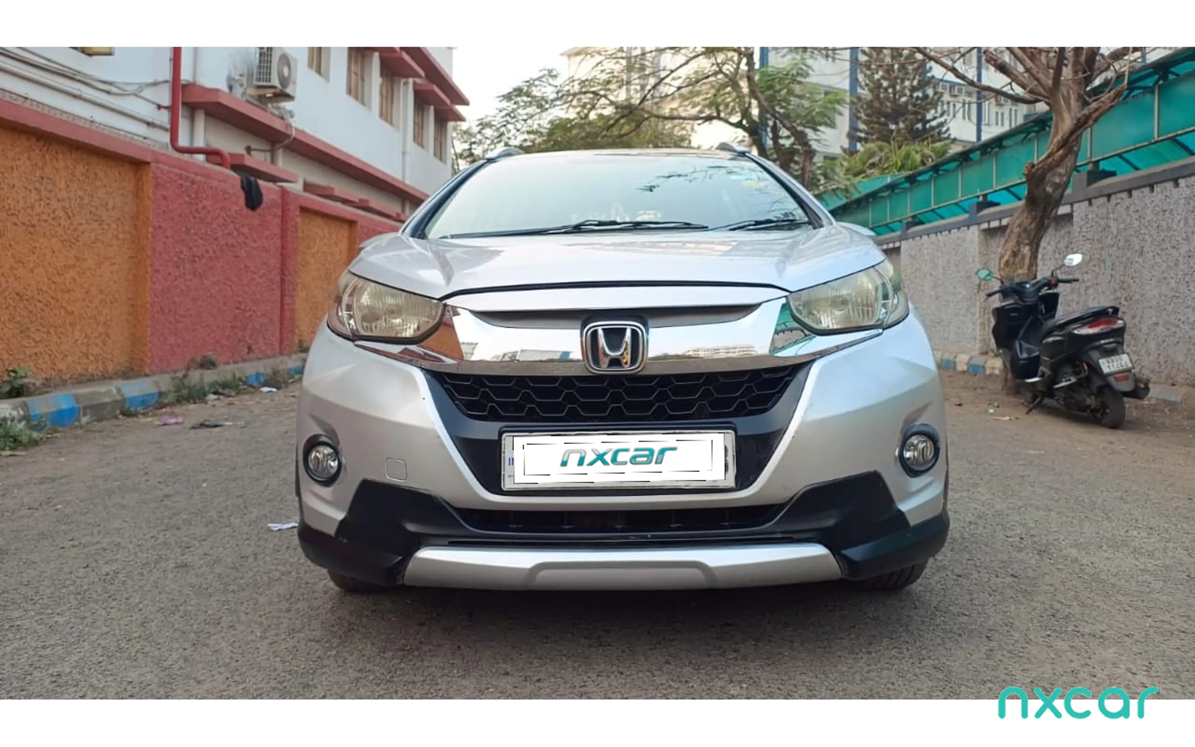 Used Honda wr-v 15-vx-mt-i-dtec for sale on Nxcar