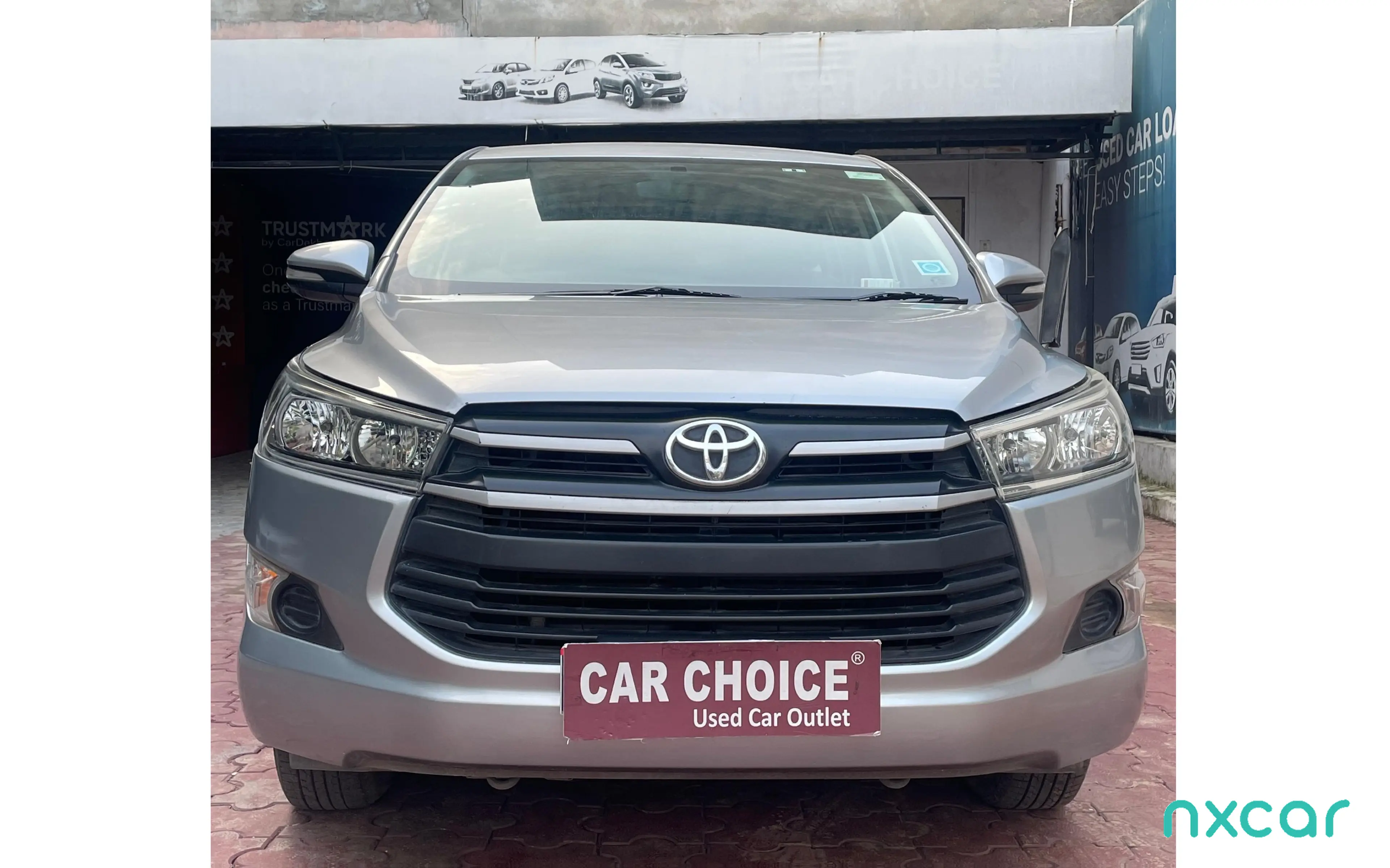 Used Toyota innova-crysta 24-g-7-str for sale on Nxcar