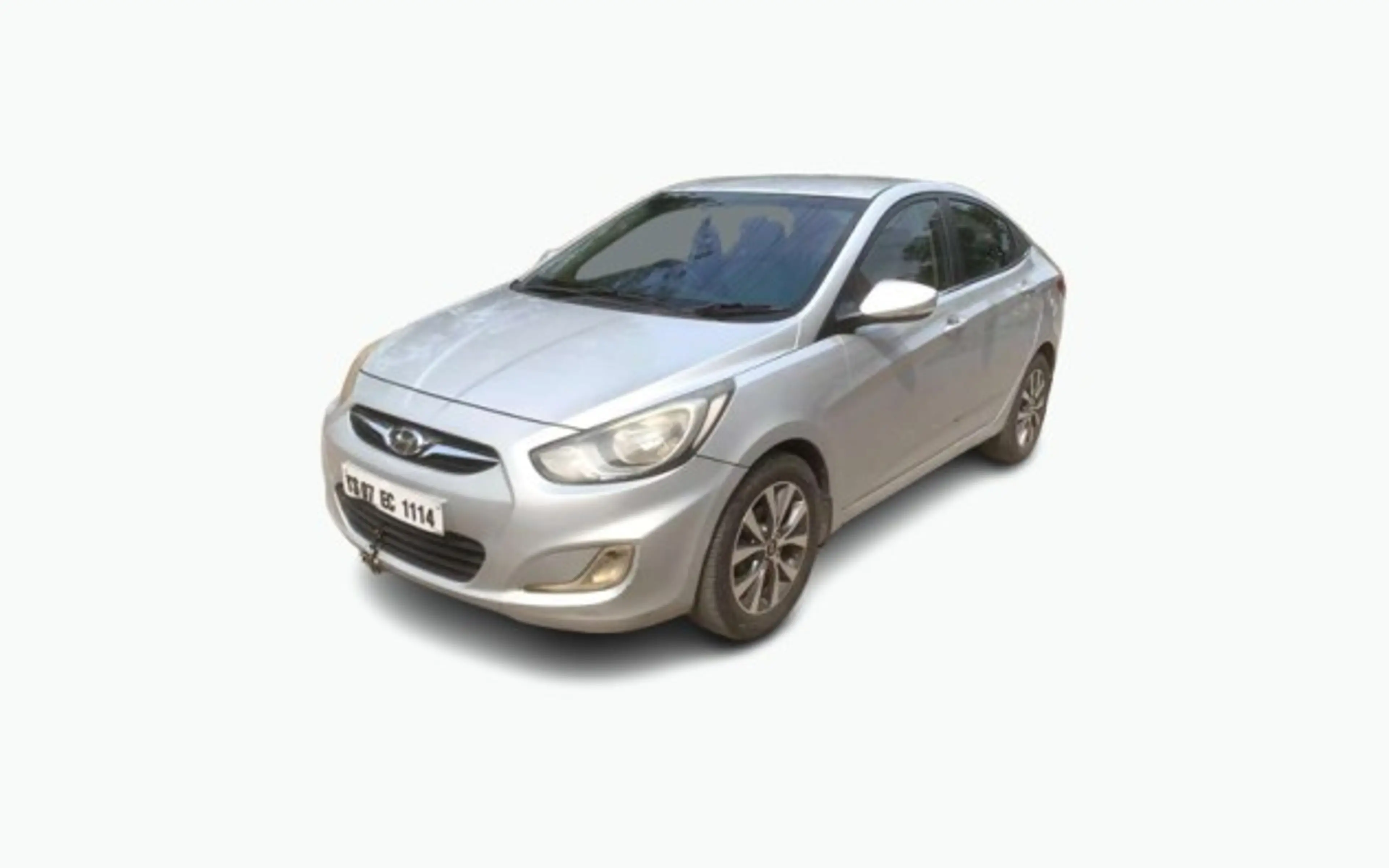 Used Hyundai verna fluidic-16-crdi-sx2011-2015 for sale on Nxcar