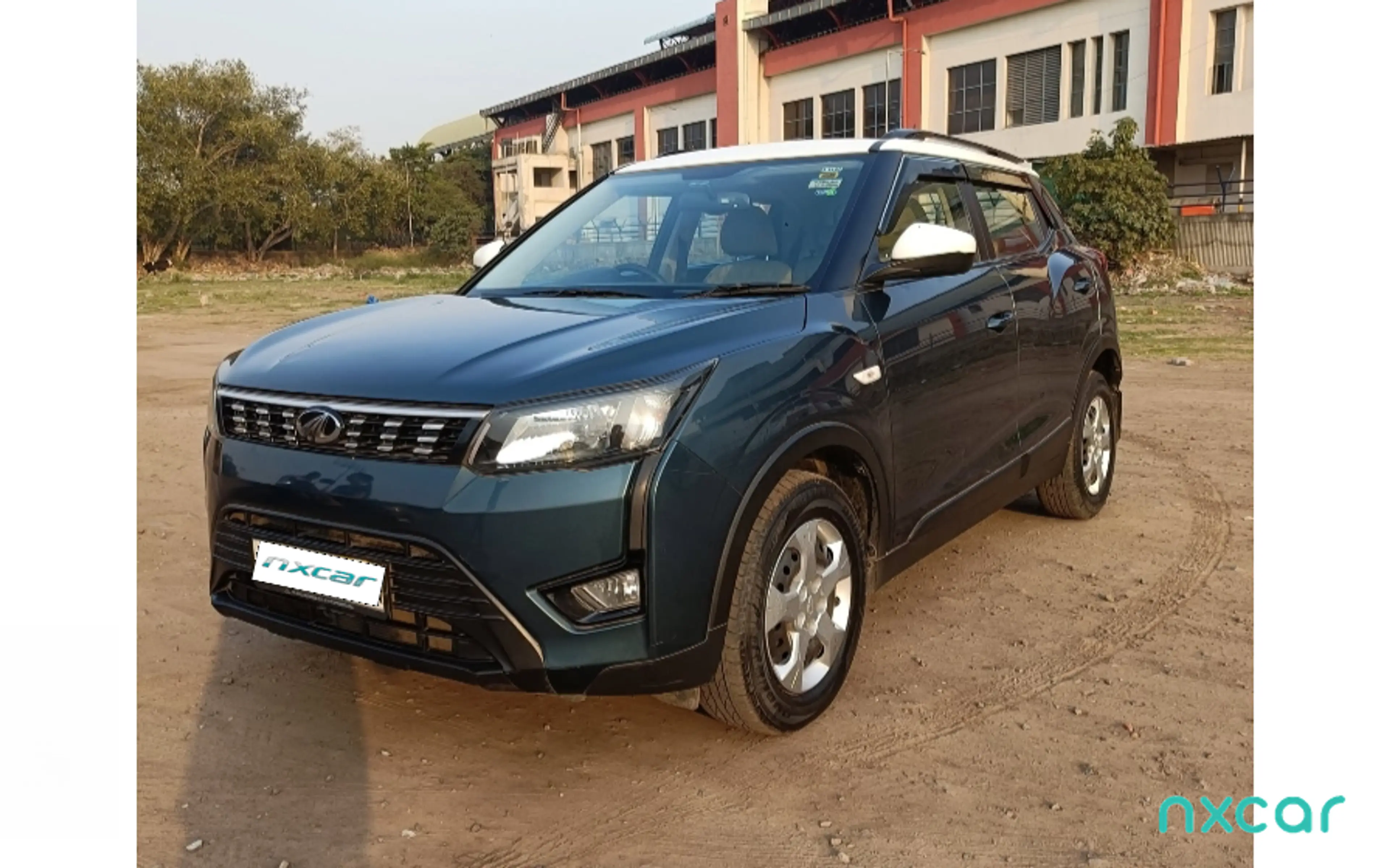 Used Mahindra xuv300 12-w6-2019-20192019-2024 for sale on Nxcar