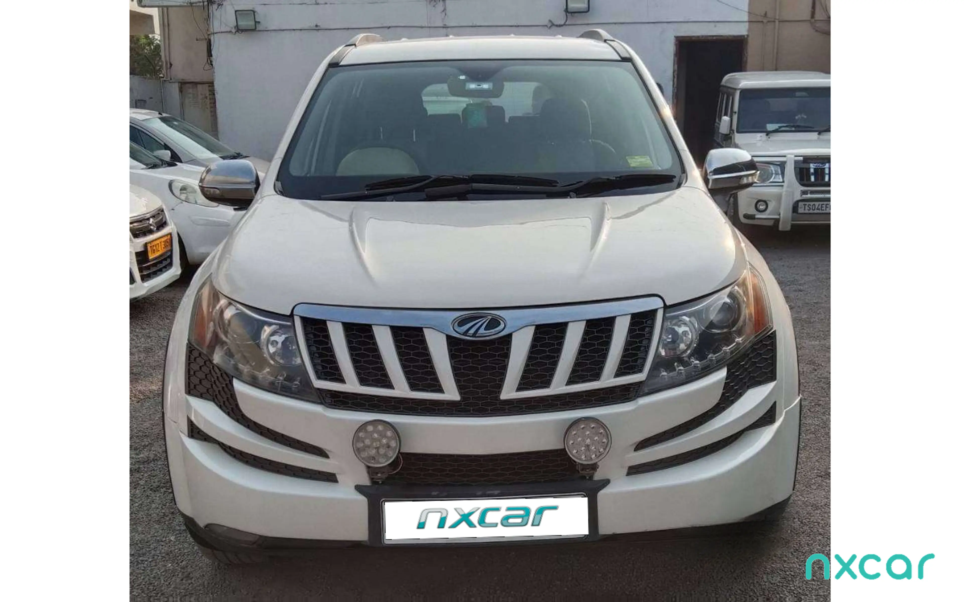 Used Mahindra xuv500 w82011-2015 for sale on Nxcar