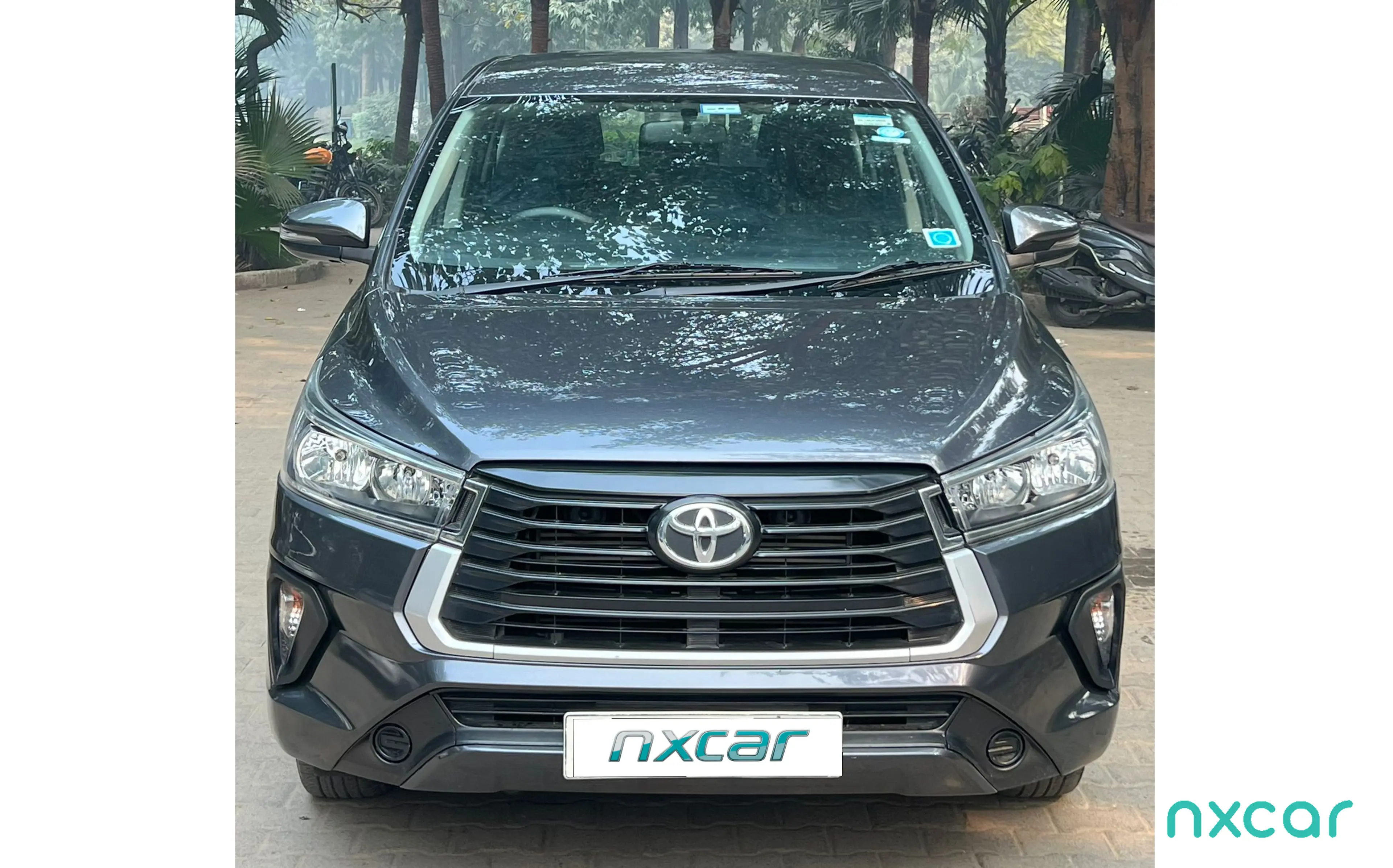 Used Toyota innova-crysta 24-g-7-str for sale on Nxcar