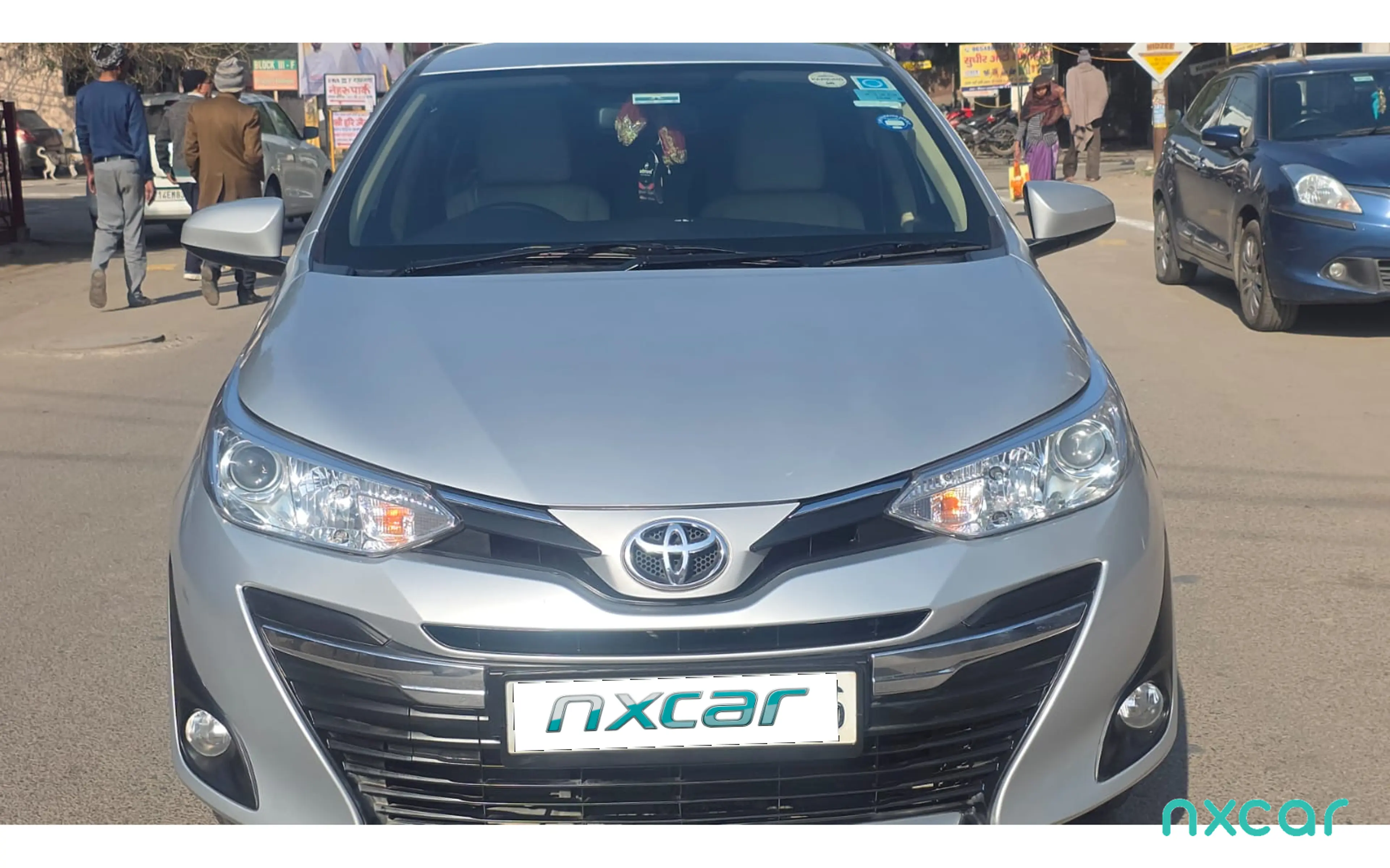 Used Toyota yaris j-mt for sale on Nxcar