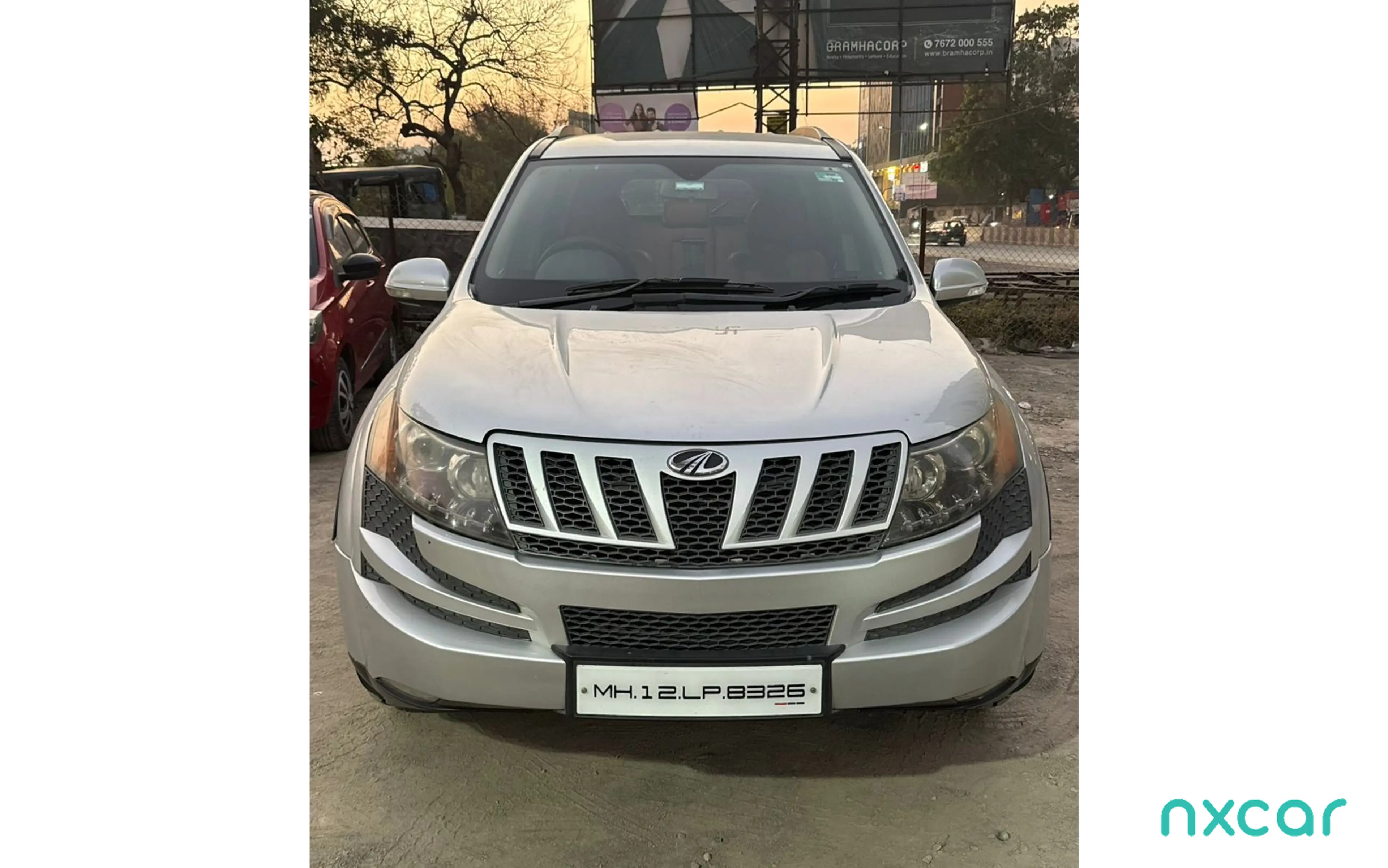 Used Mahindra xuv500 w62015-2018 for sale on Nxcar
