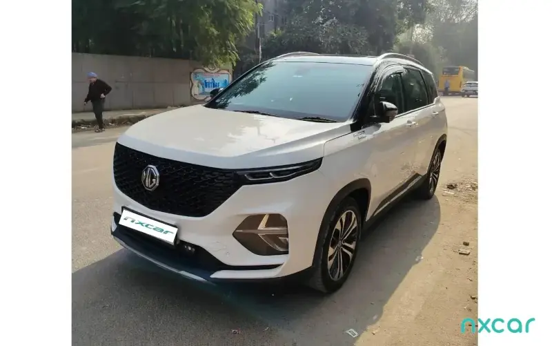 MG Hector Plus