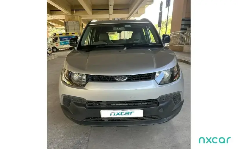 Mahindra KUV100