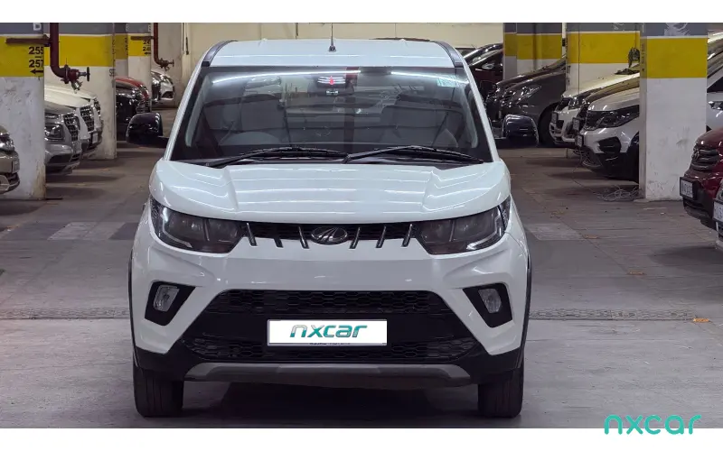 Mahindra KUV100