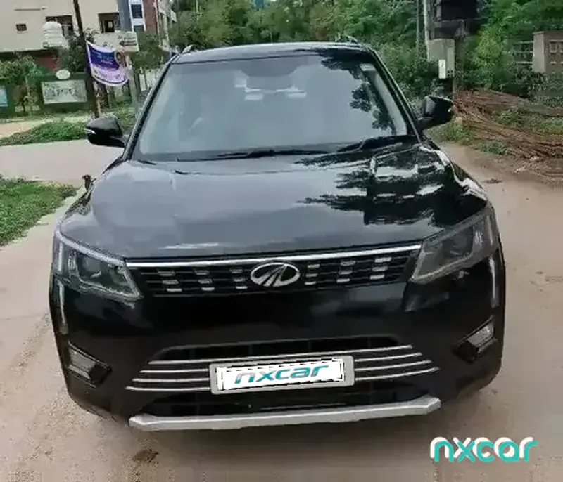 Mahindra XUV300