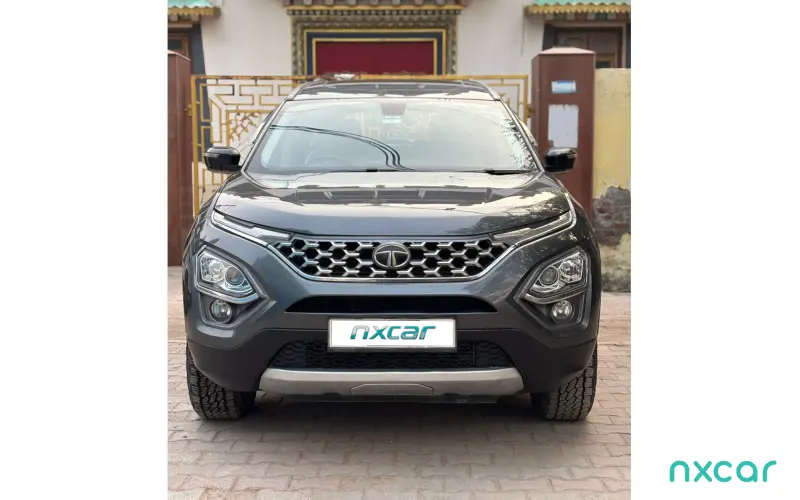 Tata Safari
