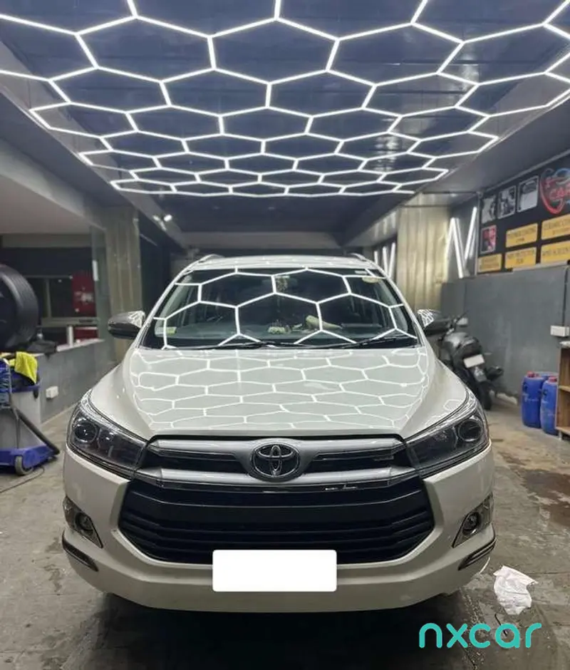 Toyota Innova Crysta