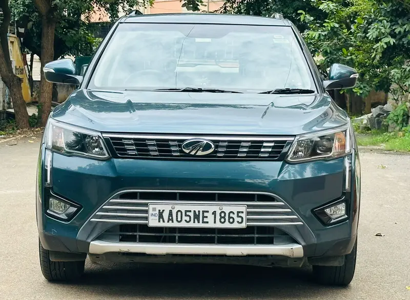 Mahindra XUV300