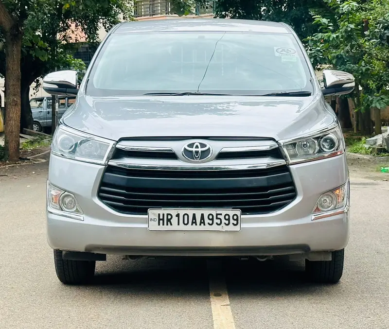 Toyota Innova Crysta