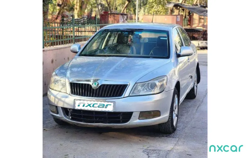 Skoda Laura