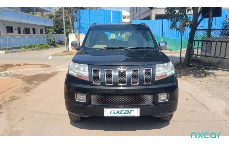 Mahindra TUV300