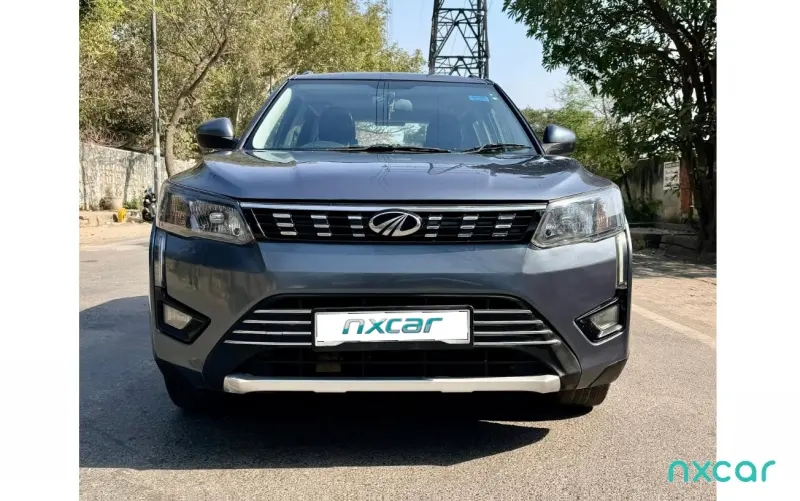 Mahindra XUV300