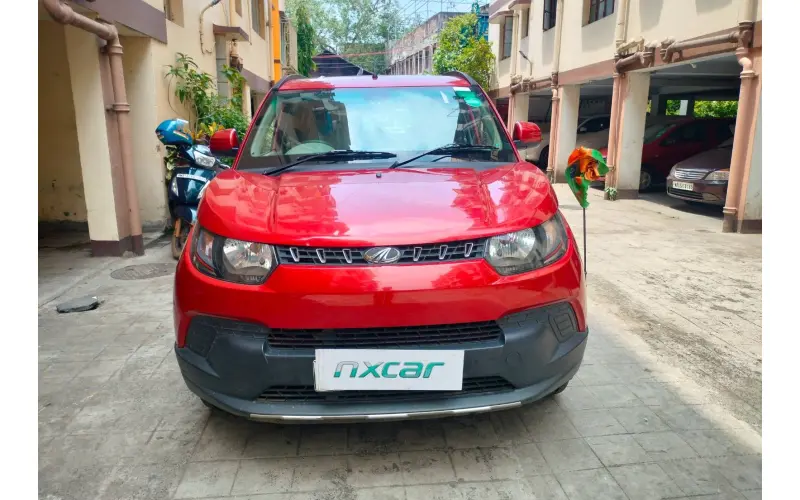 Mahindra KUV100