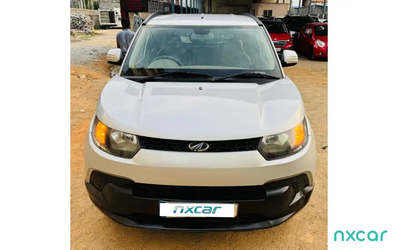 Mahindra KUV100
