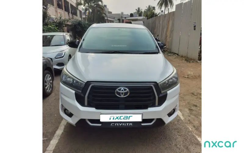 Toyota Innova Crysta