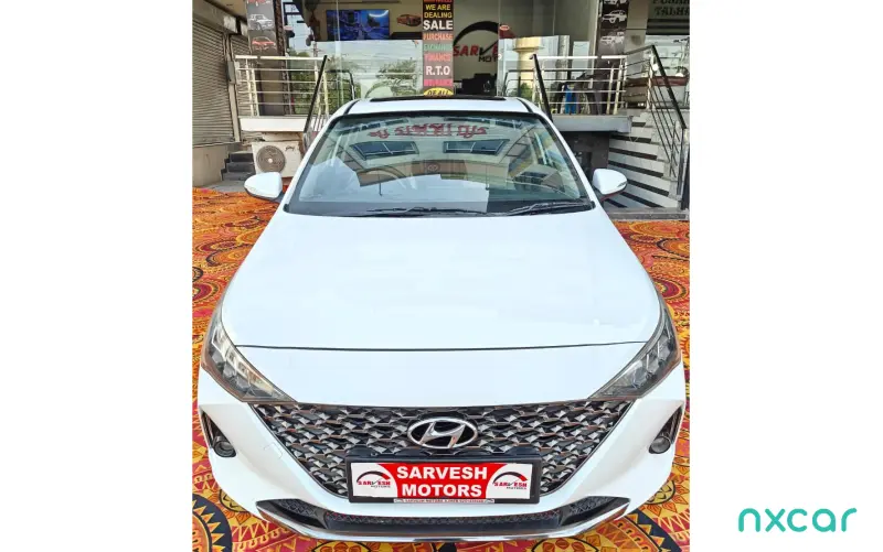 Hyundai Verna