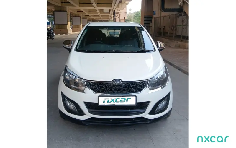 Mahindra Marazzo
