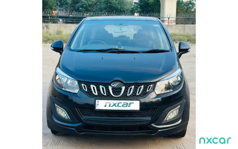 Mahindra Marazzo