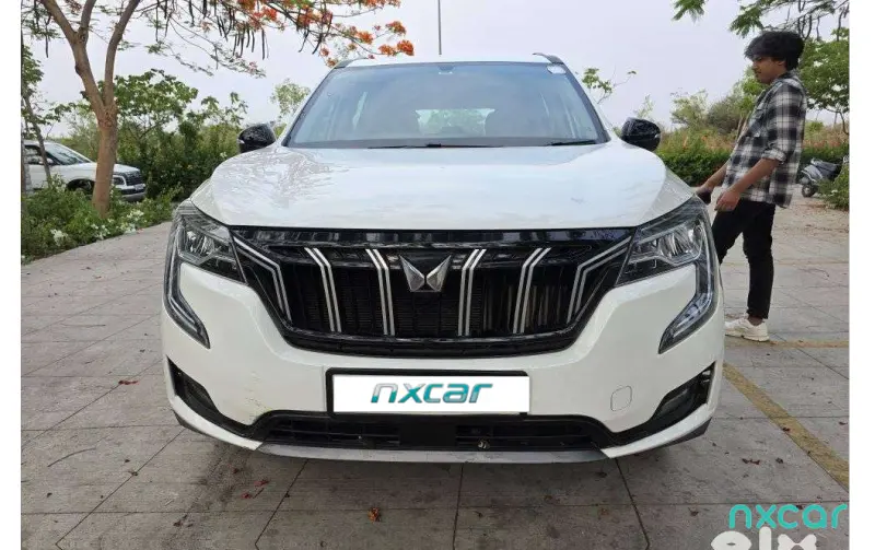 Mahindra XUV700
