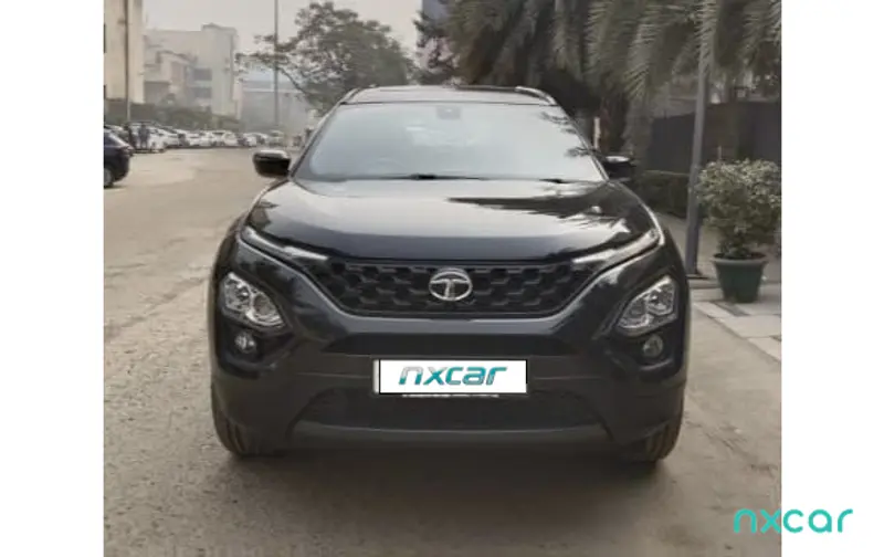 Tata Safari