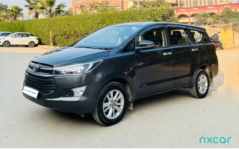 Toyota Innova Crysta
