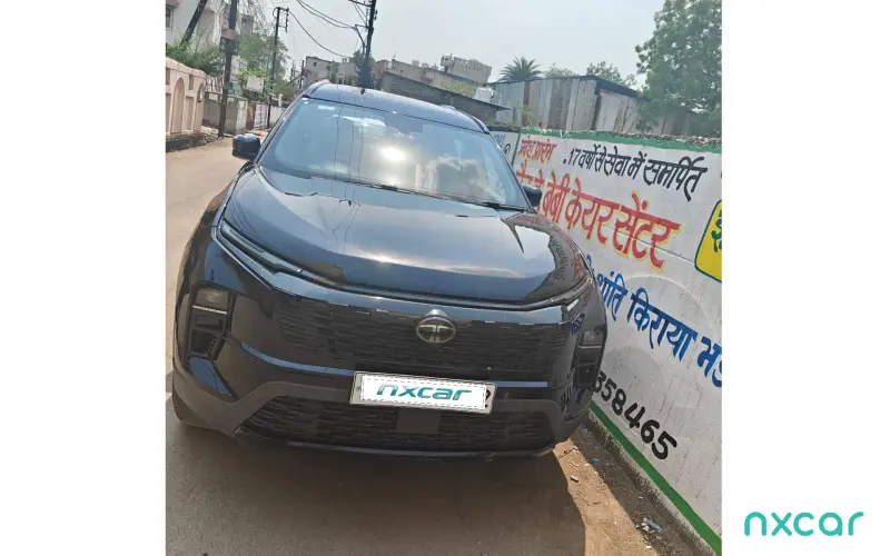 Tata Safari