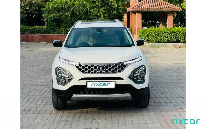 Tata Safari