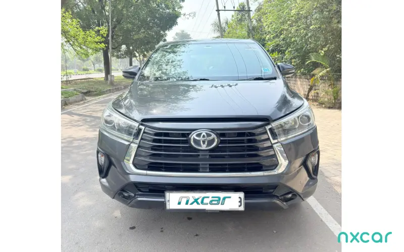 Toyota Innova Crysta