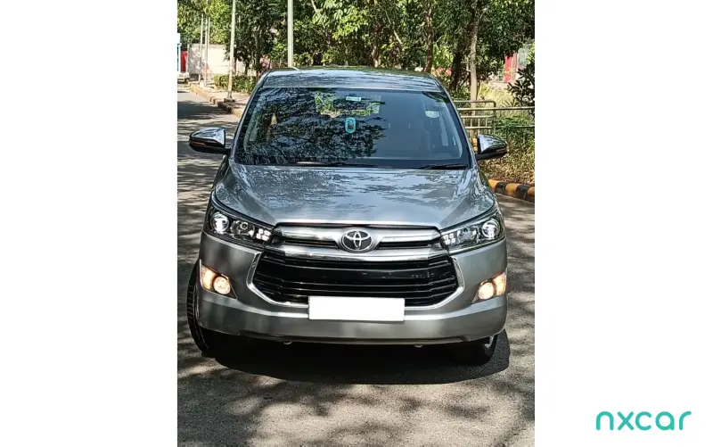 Toyota Innova Crysta