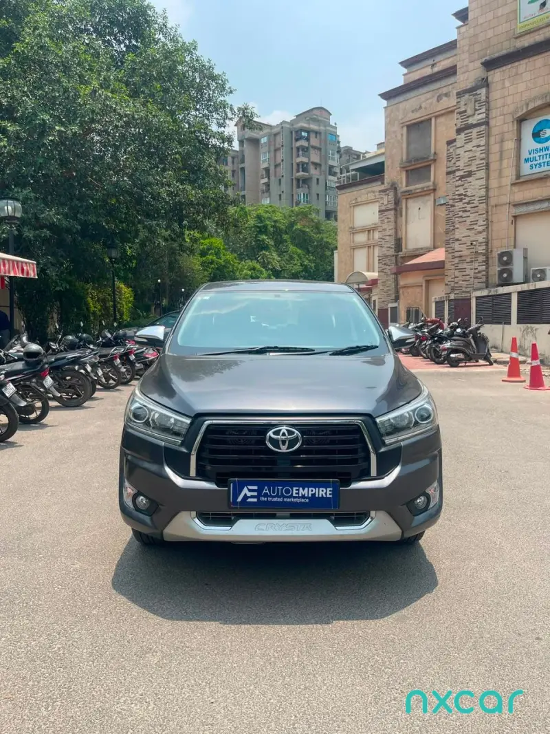 Toyota Innova Crysta